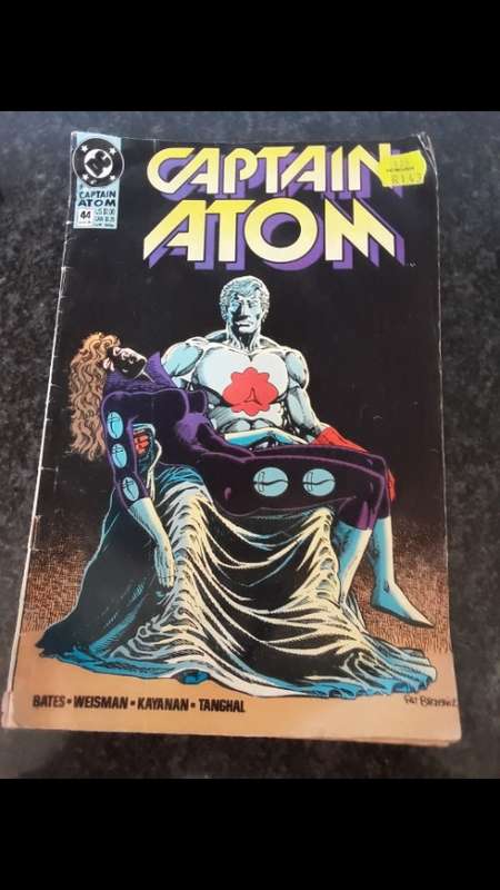 DC Comics x 3 (The Ray#9, Captain Atom#44 and Haywire#8)