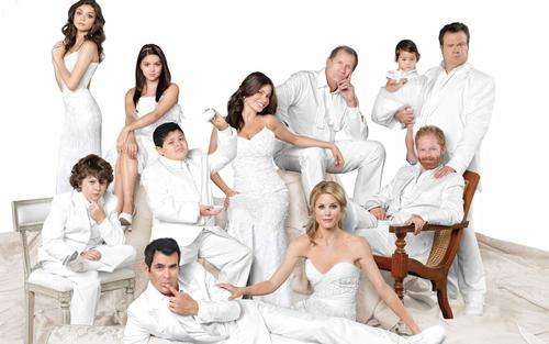 Modern Family - Season 2 [Blu-ray] ***Please Read Description***