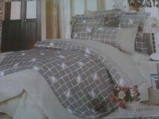 Stunning Queen Duvet 6 Piece!!!!