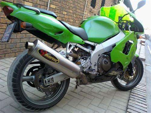 Kawazaki ZX 900