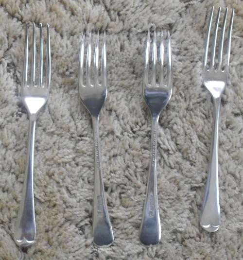 VINTAGE CUTLERY AS ILLUSTRATED. ELECTROPLATE EPNS, UNION OF S.A.
