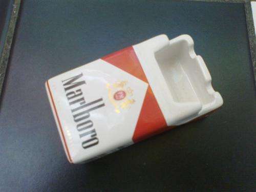 ASHTRAY - MARLBORO PORCELAIN ASHTRAY