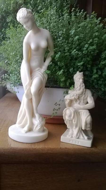 TWO VINTAGE ITALIAN ORNAMENTS IN VERY GOOD CONDITION - 1967