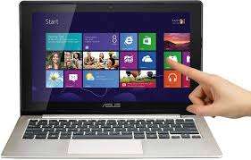 TOUCHSCREEN Asus Vivobook S200e 1.5Ghz , 4Gb ram ,500gb HHD, windows 8.1 (NO reserve)