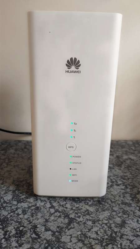 Huawei B618s-22d With Battery Backup