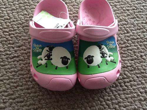 MAY SALE  Shaun the Sheep Crocs * Pink * size 32 or 12-13