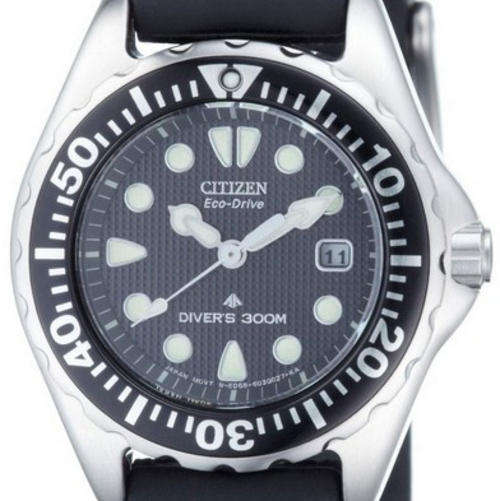 CITIZEN LADIES DIVER Eco-Drive 300m Black Dial Date 180 Day power resrve Rotating Bezel Rubber Strap