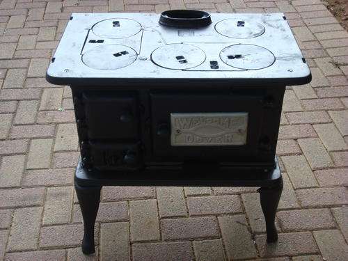 Antique Welcome Dover Stove - excellent condition