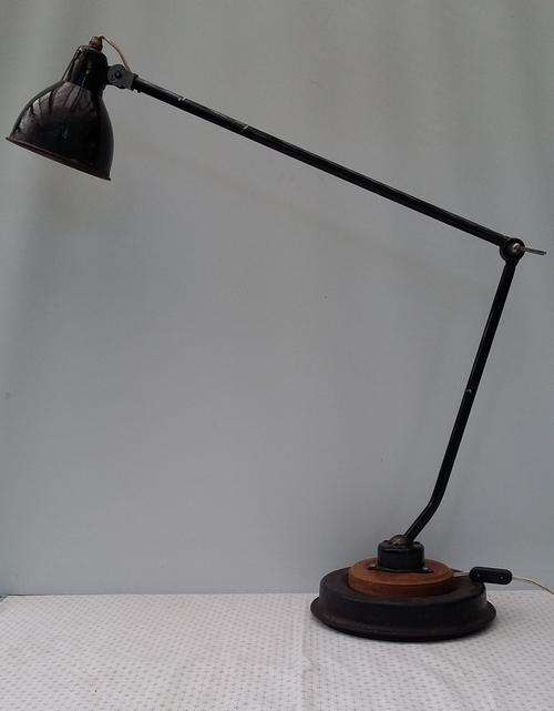 bauhaus style work lamp