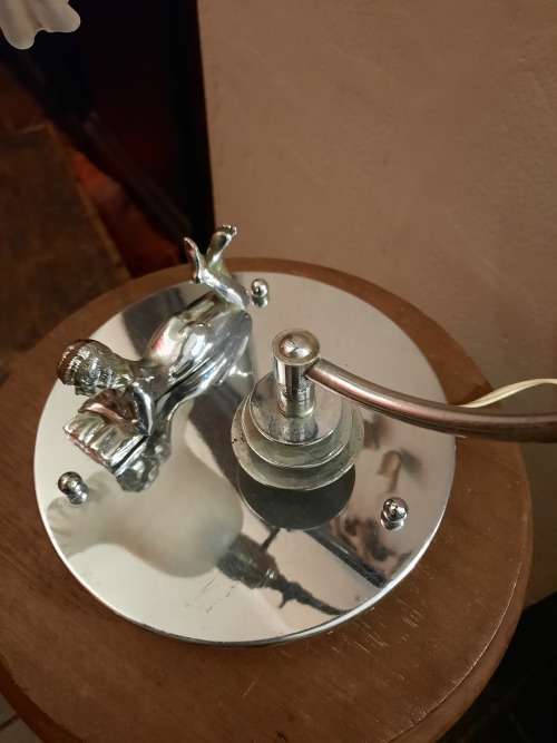 Art deco lamp