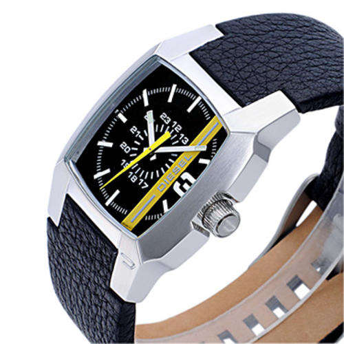 *** R3899 *** Diesel Watch DZ1089 - Local stock CRAZY AUCTION!!! Insurance included in delivery