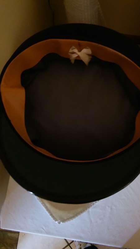 BLACK BELGIUM  FEDERAL POLICE OFFICERS HAT WITH BADGE