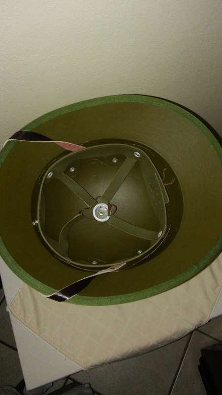 VIETNAMESE PEOPLES ARMY PITH HELMET