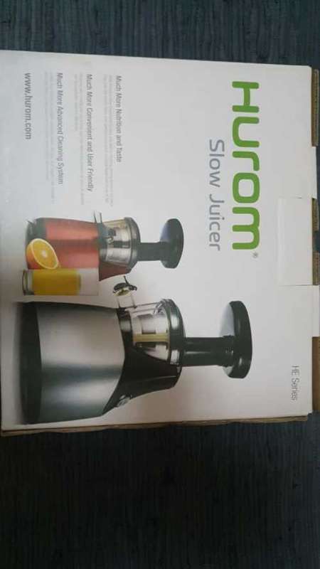 Hurom HU500 cold press juicer. Good condition