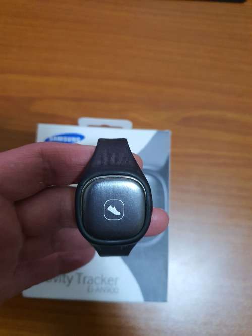 Samsung fitness tracker