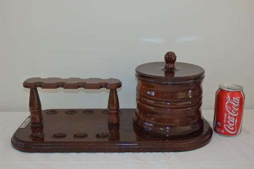 AN INCREDIBLE VINTAGE SOLID WOODEN SMOKING PIPE DISPLAY STAND AND TOBACCO DECANTER HOLDER