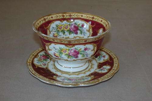 A BEAUTIFUL VINTAGE ROYAL ALBERT "LADY HAMILTON" FINE BONE CHINA PLATED SUGAR BOWL