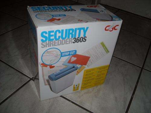 BRAND NEW PAPER SHREDDER!! R1 NO RESERVE