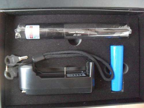 300mW POWERFUL LASER POINTER!!! METAL MILITARY GRADE!!!