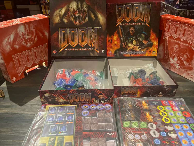Doom: The Boardgame (2004) + Doom Expansion Set VERY RARE (Contents Sealed and Unpunched)