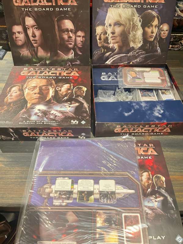 Battlestar Galactica: The Board Game (2008) + Exodus (Sealed) + Pegasus (Sealed) ULTRA RARE