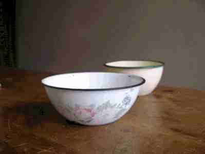 PAIR OF ENAMEL BOWLS