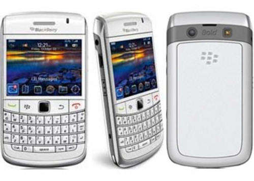 ***SPECIAL R1.00 CRAZY AUCTION***WHITE IN BOX with all*** ORIGINAL BLACKBERRY 9700 BOLD unlocked