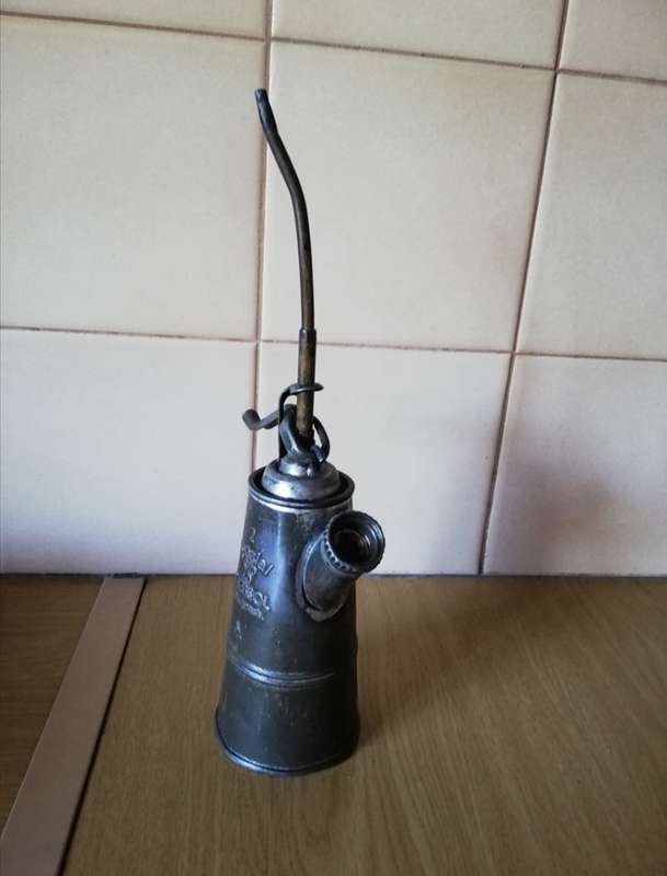 OIL CAN - VINTAGE SPEZIAL PRESSOL NO.2 OIL CAN