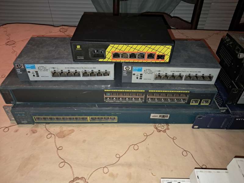 Network Router/Switch Bundle (Please Read Description)
