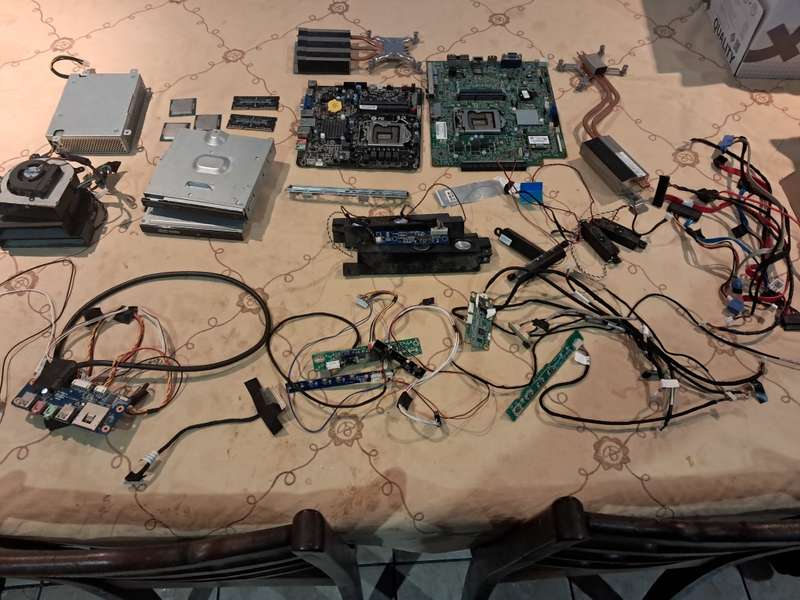 2 x Dismantled All In One Motherboards/CPU/Ram (Please Read Description)
