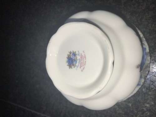 Rare Mint Condition Royal Albert Bone China England 1987