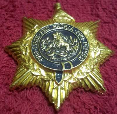 Zimbabwe Police Badge <1982 - Made In Salisbury