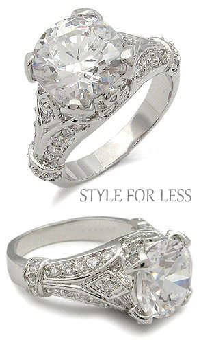 BEAUTIFUL SIMULATED DIAMOND 18K WHITE GOLD PLATED RING