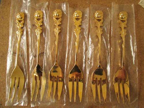Eetrite Gold Plated Rose Pattern Cake Forks - Postage R45