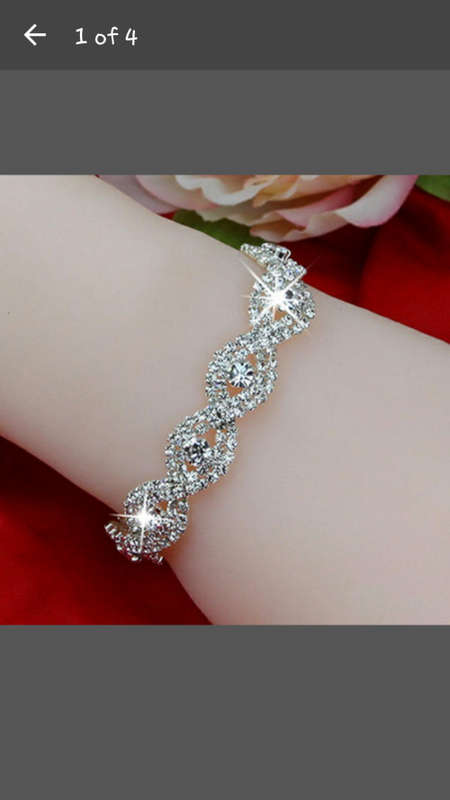 Elegant Deluxe Austrian Crystal Bracelet