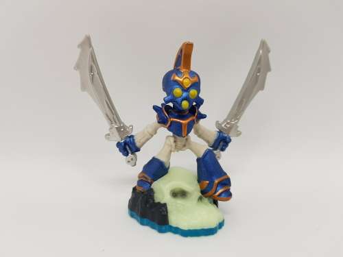 Skylanders SWAP Force: Twin Blade Chop Chop Series 3 Character + Trading Card + Sticker Set - New