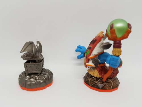 Skylanders Battlegrounds Mobile  Double Trouble 1.5 Figure + Platinum Treasure Chest  Brand New