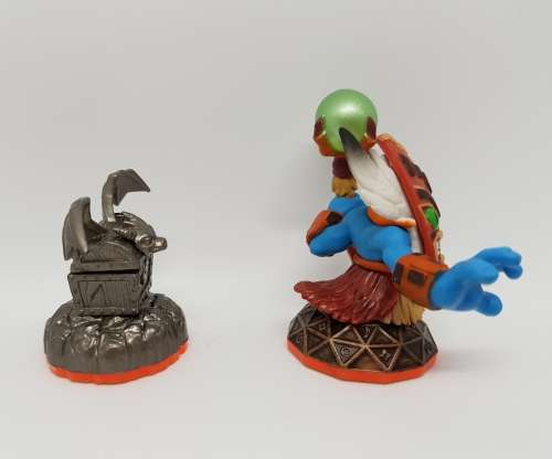 Skylanders Battlegrounds Mobile  Double Trouble 1.5 Figure + Platinum Treasure Chest  Brand New
