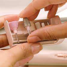 SALON NAILS FINISHING TOUCH (RECHARGEABLE)