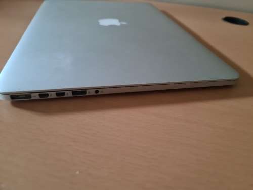 Apple MacBook Pro 15.4inch, Intel core i7, 8gb ram, 251gb hdd
