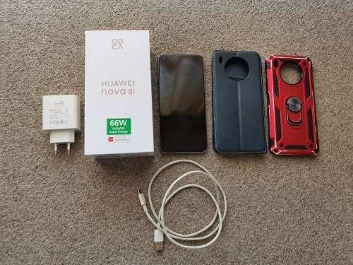 Huawei nova 8i with box