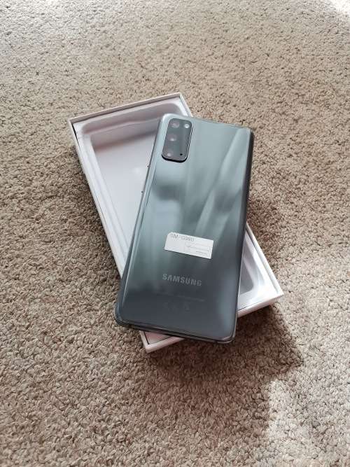 Samsung S20 128gb dual sim 8gb Ram