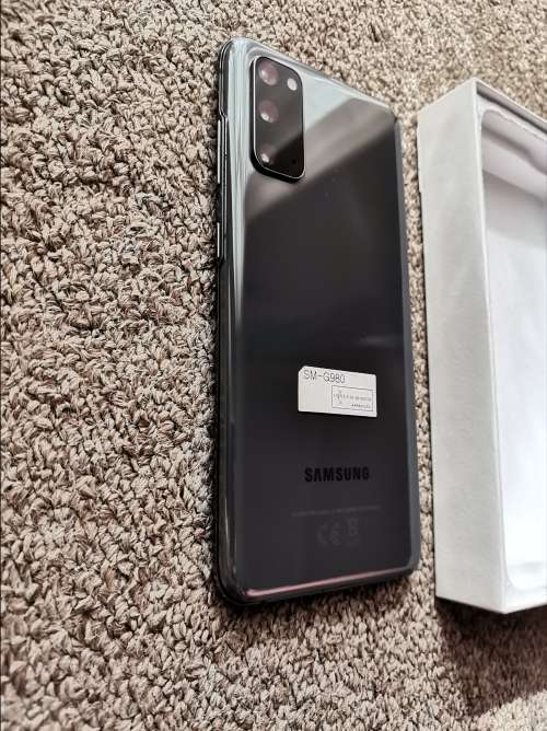 Samsung S20 128gb dual sim 8gb Ram