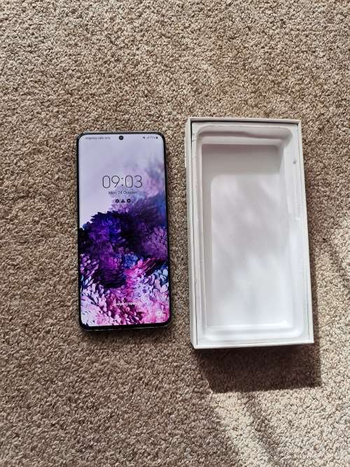 Samsung S20 128gb dual sim 8gb Ram