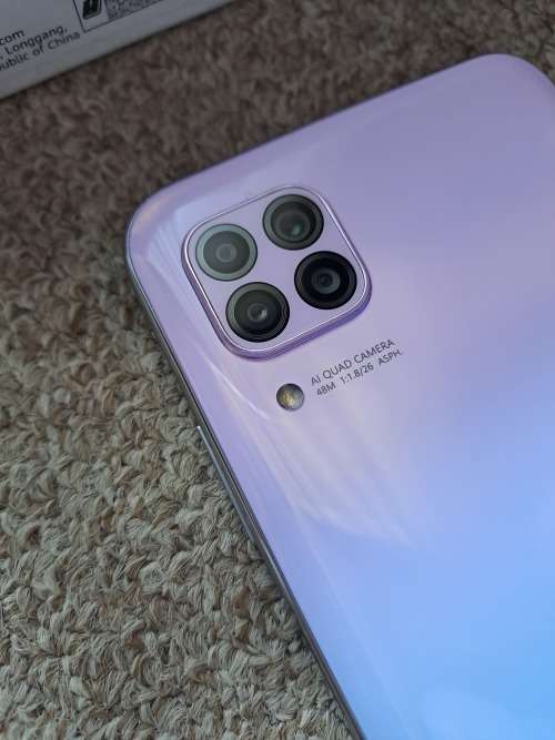 Huawei P40 Lite with 40w fast charger and box LIKE BRAND NEW
