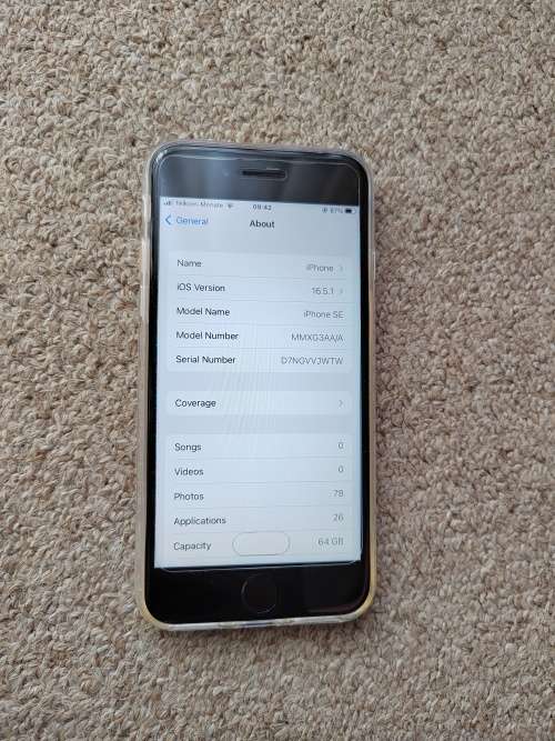 iPhone SE 2022 64gb like brand new, 100% battery health, no scratches or cracks