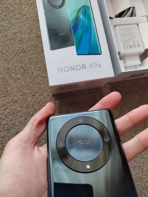 Honor X9a 5g 256gb Dual SIM 13gb ram Immaculate condition