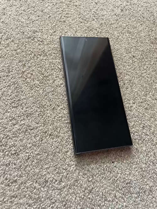 Samsung S22 Ultra 5G 256gb Dual SIM 12gb ram Good condition
