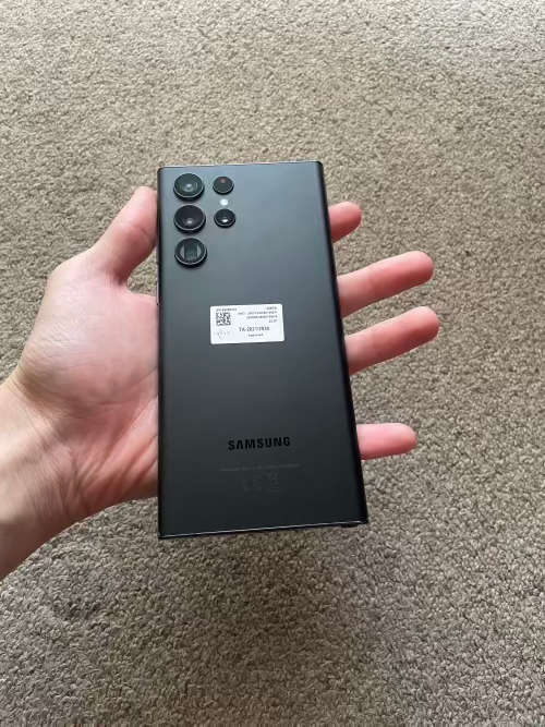 Samsung S22 Ultra 5G 256gb Dual SIM 12gb ram Good condition