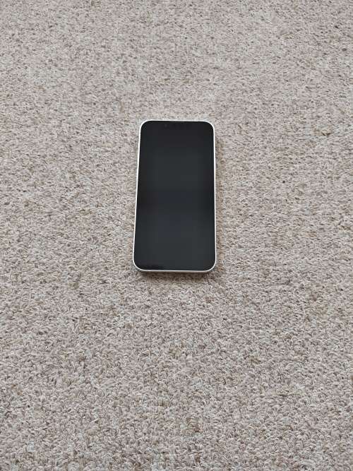 iPhone 13 mini 256gb Dual SIM with cover